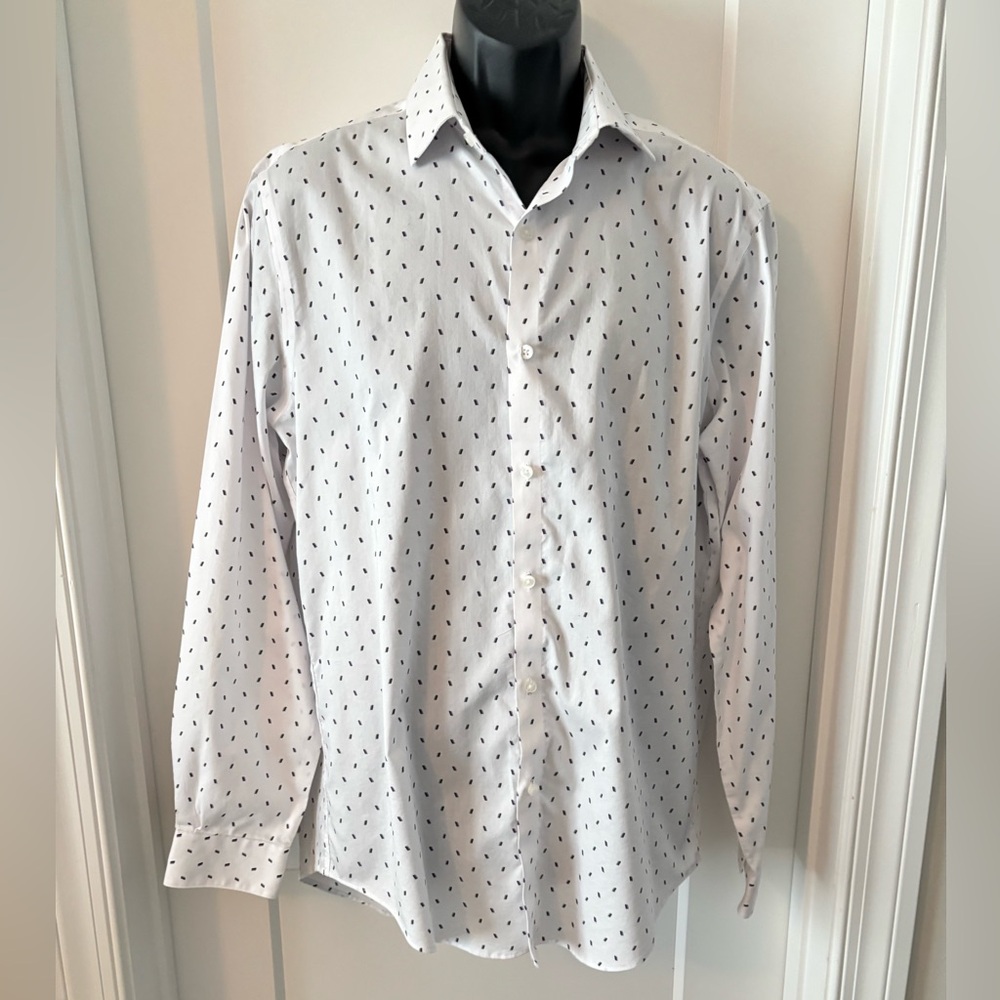 Van Heusen Men's White Patterned Shirt